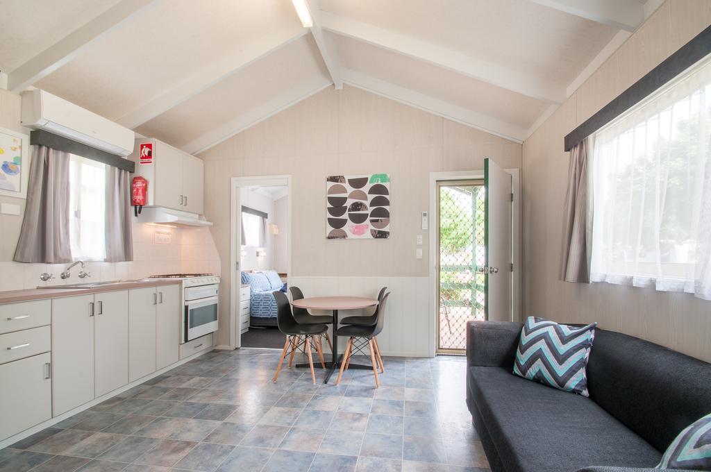 Warragul Gardens Holiday Park 외부 사진